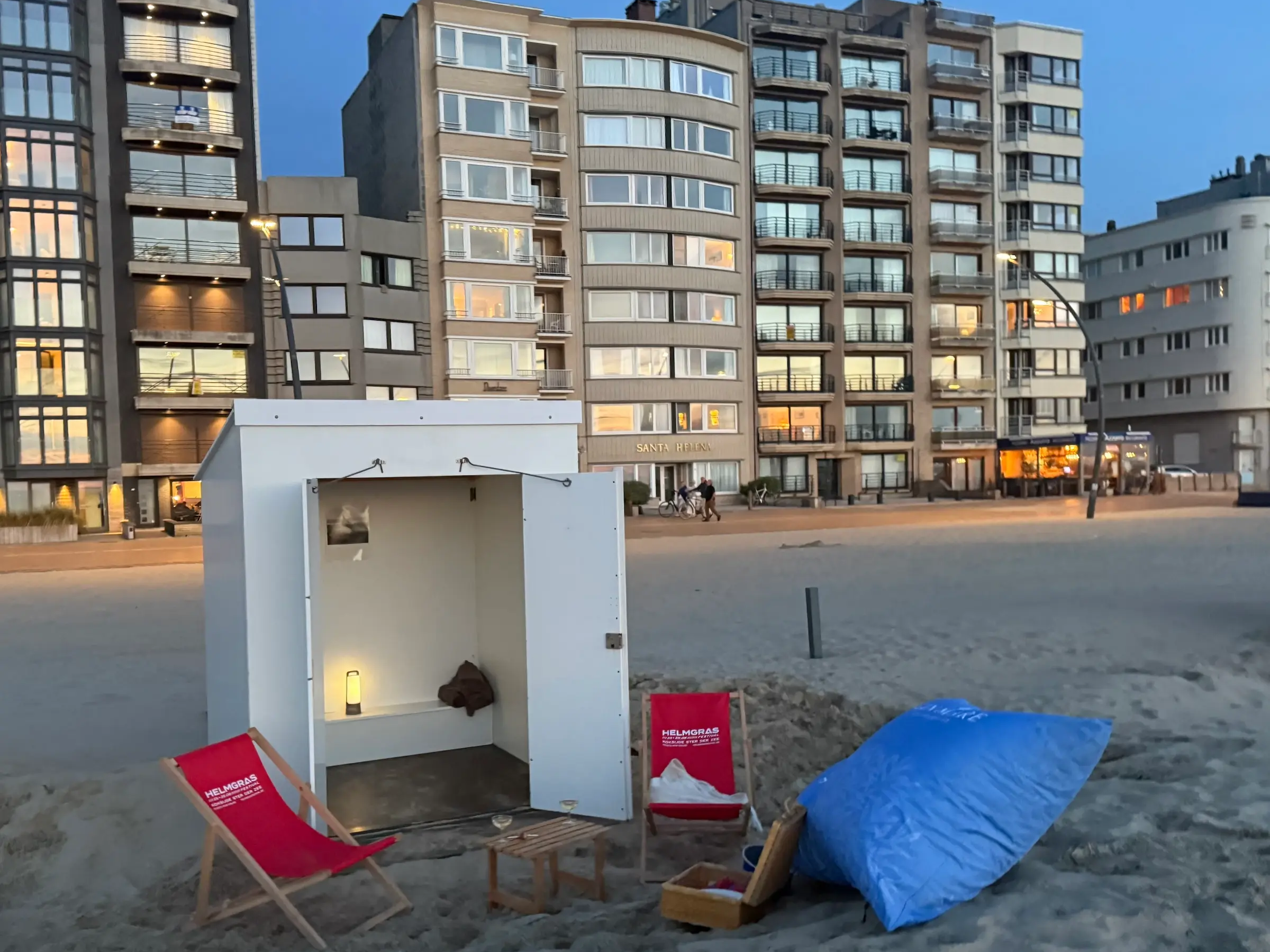 strandcabine huren de panne
